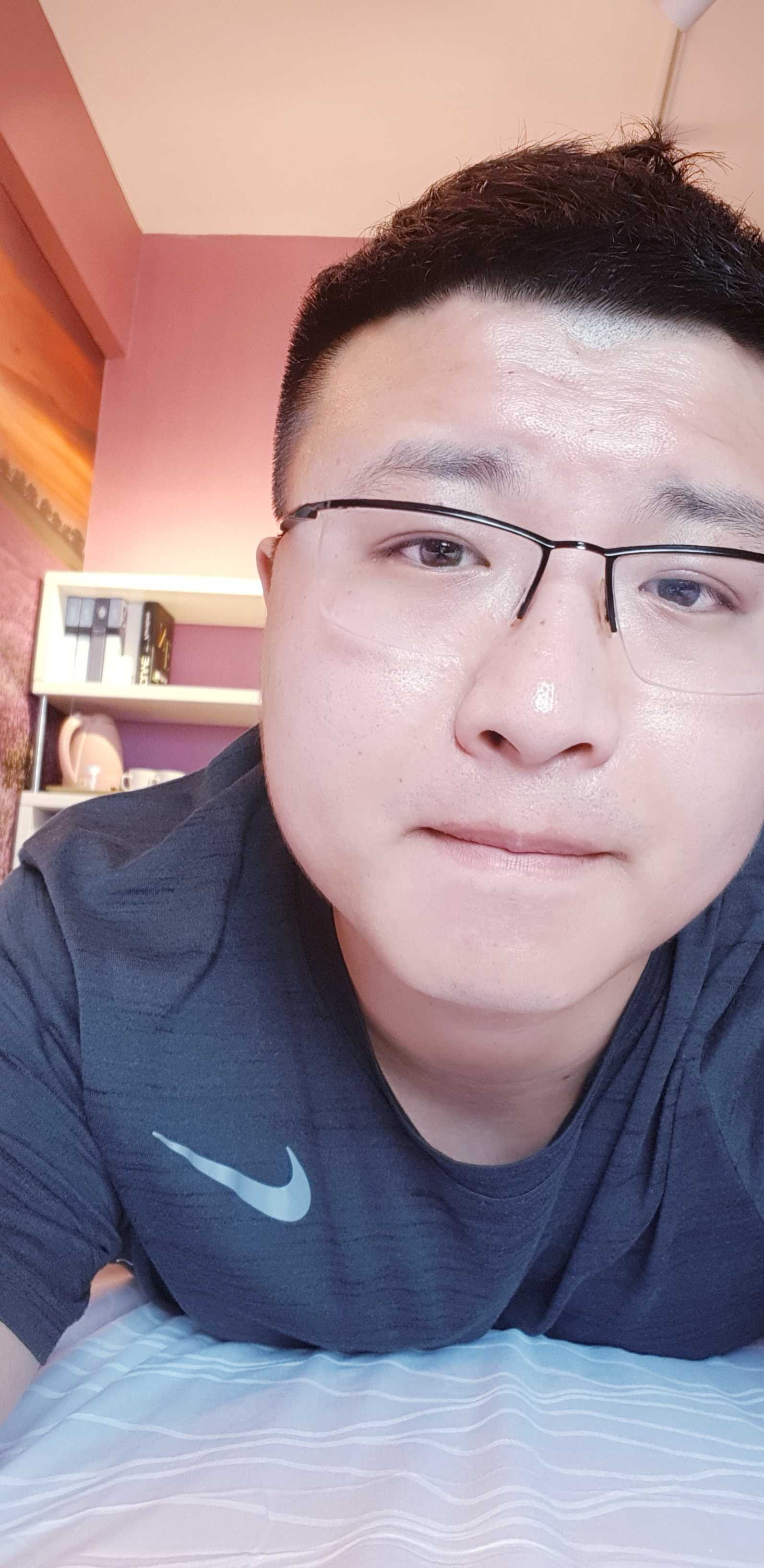 简杰最新章节，小红书热推，精彩连连看！