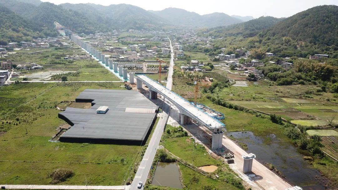龙川机场科技引领未来，打造智慧航空新体验的最新动态