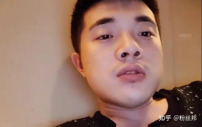 揪痧视频直播，时代背景下的网络现象新观察