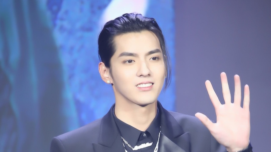吴亦凡最新代言，潮流巨星商业影响力再升级